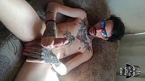 Blonde sucks tattooed mandrake cock