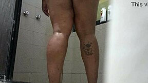 Espiando Deje Grabando El Celular En El Wc De La Casa De Mi Mama Voyeur Pussy