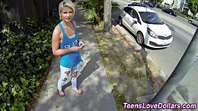 Amateur teen sprays huge cum load everywhere!