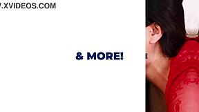 Ellie Shou Fucks Herself