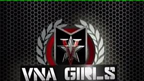 sophie dee likes to play with her dildo oily tits?