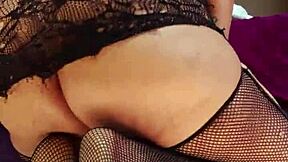 Chubby queen twerks so fucking sexy