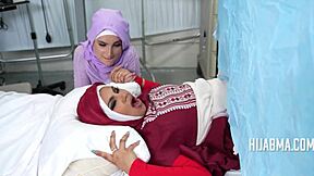 arab wife consults doctor in hospital
