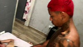 Intense orgy among friends leaked online with Brazilian teens and Latinas