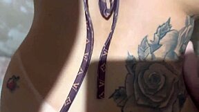 enjoying a delicious stroll on paulista streets with chafed skin