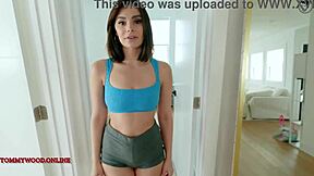 Can Violet Starr's Naughty Creepy Roommate Get Lucky?