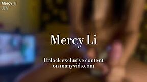 Wow, my Asian girlfriend plays cock hero with a huge cumshot handjob!