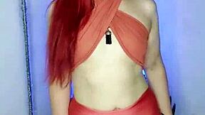 Gym trainer's belly fetish?