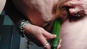 oma fucks pussy with cucumber