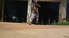 i masturbate on the street