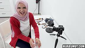 arab stepsister bribing stepbrother with her pussy