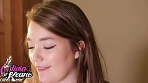 i'm loving hot teen's ass play