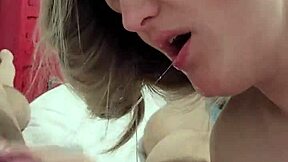 slutty girlfriend loves sucking my cock in homemade amateurs