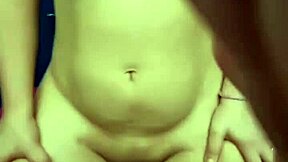 i love the busty cowgirl shaking her ass until her pussy gets wet