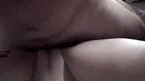 i watch hot couple handjob and fucking closeup... damn