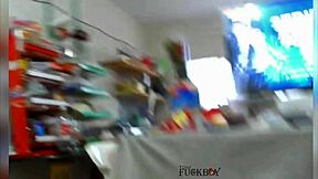 Esto es lo que hacen conmigo cuando digo que no tengo novia porque soy demasiado tímido las casadas literalmente se abren las nalgas para ofrecerme el culo