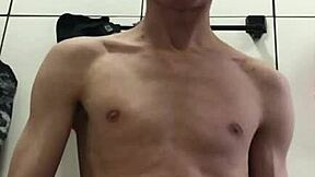 Novinho Pauzudo Gozando Muito Gostoso