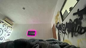 Compartiendo la cama con mi hermanastra - edición desafío de semen