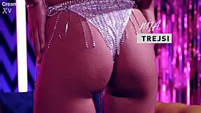 Fantasy hottie mia trejsi lets a lucky stud cum inside her pussy