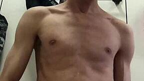 Novinho Pauzudo Gozando Muito Gostoso