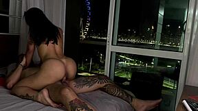 Sex Toy Com Creampie Na Bucetinha Apertada Da Tatuada