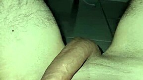 Novinha Gostosa Sentando Na Rola Grande Do Namorado