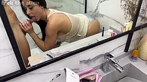 Resenhas e mamadas resumem a vida de dois melhores amigos muito felizes