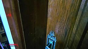 the black guy got me in the shower and the cuckold stayed outside 😏 o neg�o me pegando no banho e o corno ficou para o lado de fora