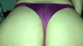 Novinha Gostosa Sentando Na Rola Grande Do Namorado