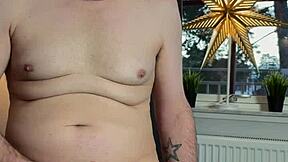 wanna see me stroke and pound my fleshlight till i explode?