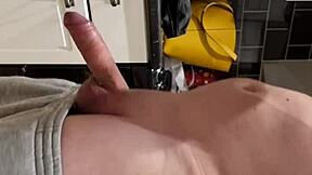 British Babe Gets Smoothly Shaved