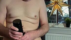 wanna see me stroke and pound my fleshlight till i explode?