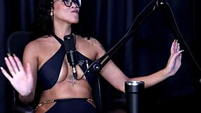 bia hot prefers dick that makes her cum sucking pussy talk with elisa sanchez