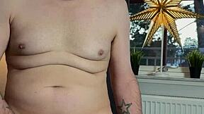 wanna see me stroke and pound my fleshlight till i explode?