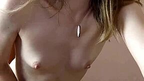 A beautiful webcam girl dances teasingly then masturbates solo for viewers