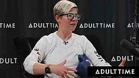 Besties Lexi Lore And August Skye Stack Pussies On Huge Cock In Wild 3-Way