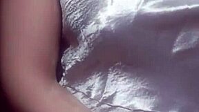 Wet Chinese Milf Masturbates Juicy Pussy Solo for Fans Online