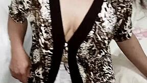 muslim maid's big ass takes doggystyle anal pounding from huge cock at work