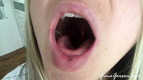 Я помешан на худой блондиночке 18+ с её слюнявой глоткой и фетишем