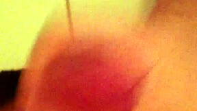 i crave wanking hard in this dirty toilet stall