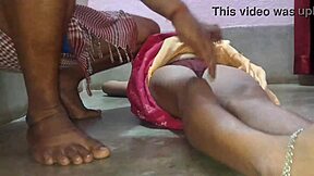 WIFI SEX WITH DELIVERY BOYS NO CONDOM CREAMPIE BLAST!