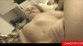 i love giving this sexy webcam blowjob before anal assfucking