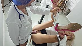 Madrasta Fodida Pelo Médico Ao Lado Da Enteada No Hospital