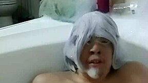 cyno splashes in bubbly solo cosplay bath bliss