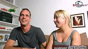 Deutsches Junges Paar Erprobt Ersten FFM Dreier Beim Casting