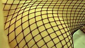 me encanta calentarle la polla antes que me folle con su verga dura y gruesa