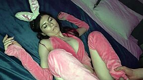 slim luna lynx bends over for deep anal assfucking then gapes wide on bed