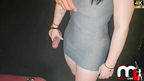 damn, that huge cock in the gloryhole is every hotwife's dream right?