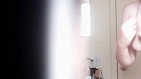 whoa, peep this big boobs blonde stripping down 😍🔥