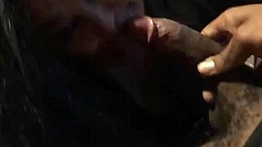 Kingdinglong's massive BBC gets a sloppy gumjob from hungry mature cougar